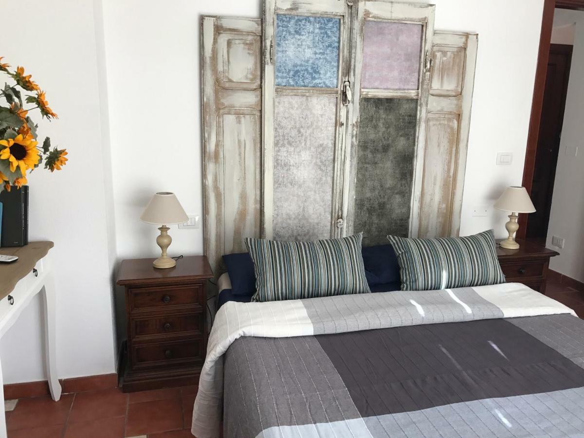 Le Case Del Mare Porto San Paolo  Zewnętrze zdjęcie